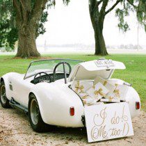 vintage-wedding-car